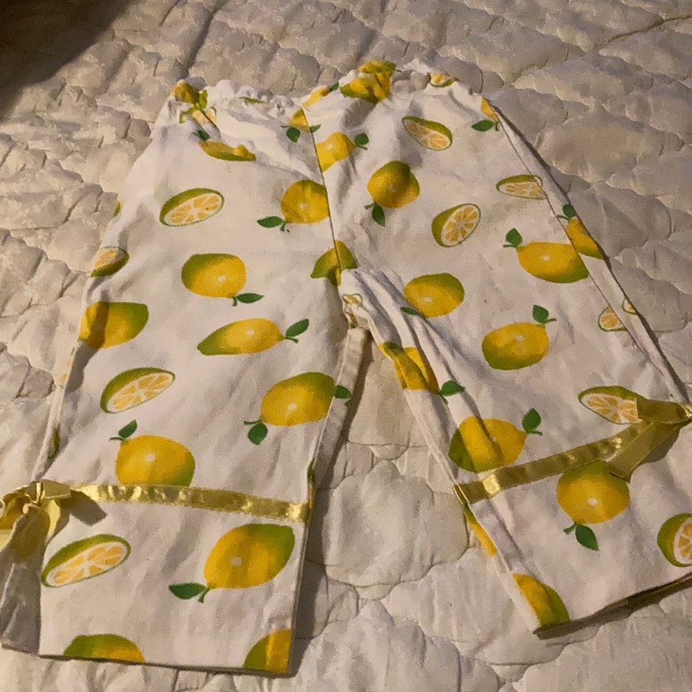 Girls Capri pants
